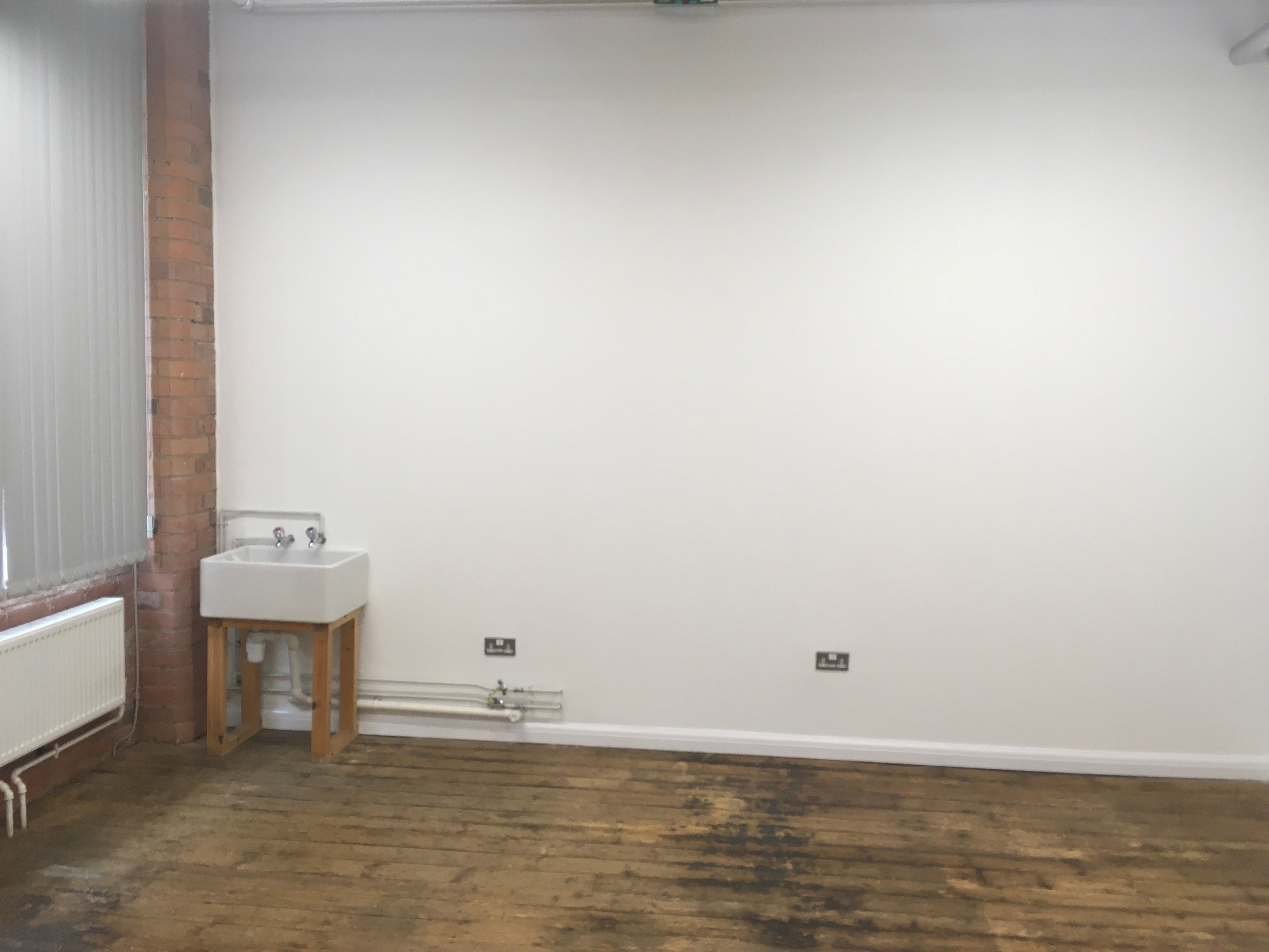 Office in Hinckley - photo 3